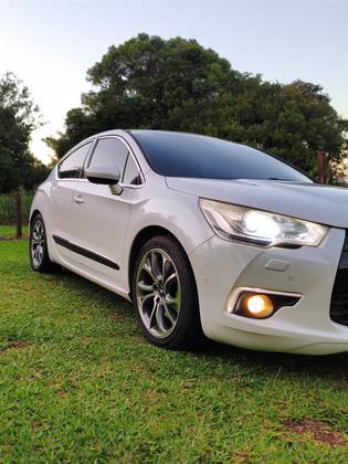 CITROËN DS4 1.6 THP GASOLINA AUTOMÁTICO CITROËN DS4 1.6 THP GASOLINA AUTOMÁTICO